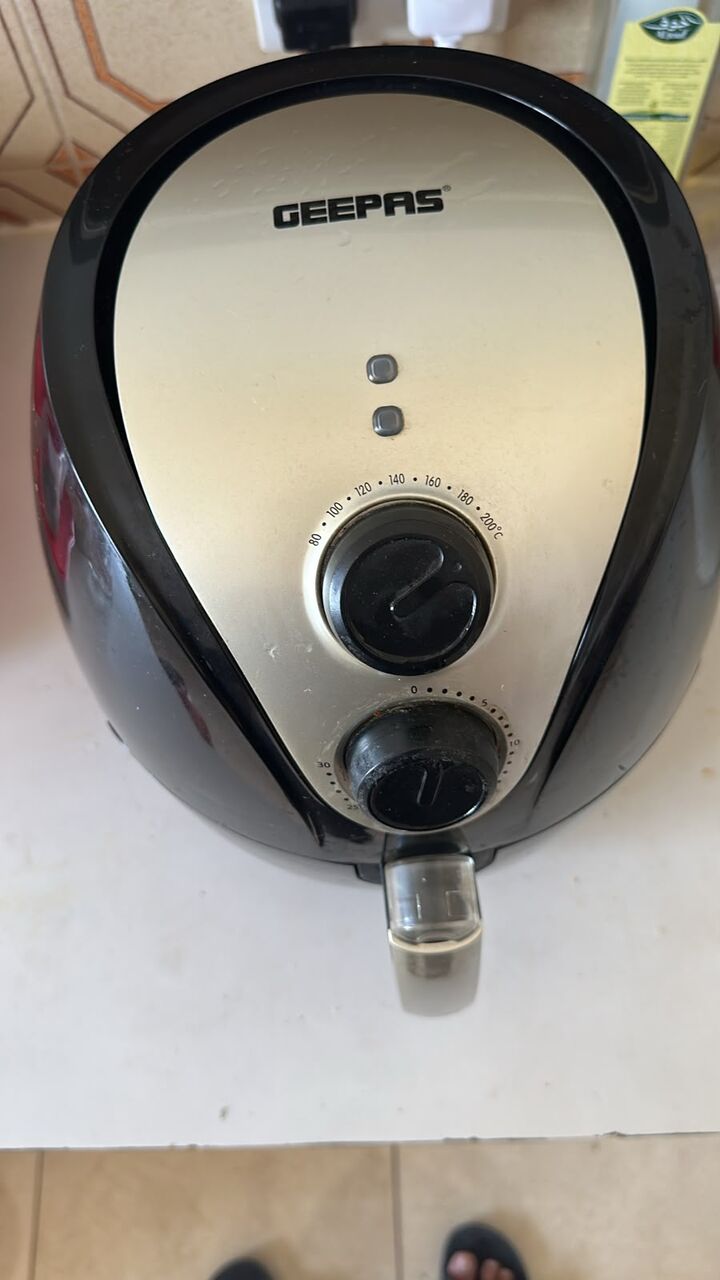 Jeddah, Appliances, SAR 100,  Geepas Air Fryer