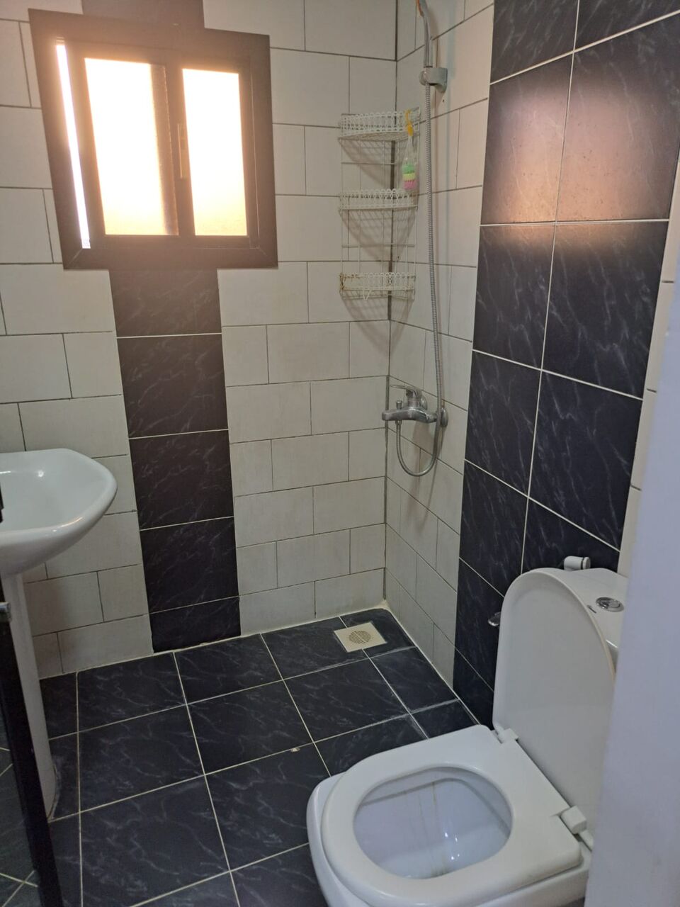 Busaiteen, Apartments, Flats, Houses & Villas, BHD 180/month,  Furnished,  Studio,  60 Sq. Meter,  Studio For Rent In Busaiteen, Fully Furnished. It Consists Of A Room, Bathroom, Living Are