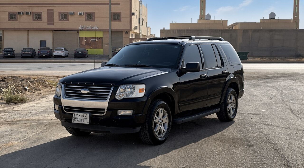 Riyadh, Vehicles, Cars & Trucks , SAR 30000,  Ford Explorer,  2010,  Automatic,  480000 KM,    Saudi Spec (GCC)