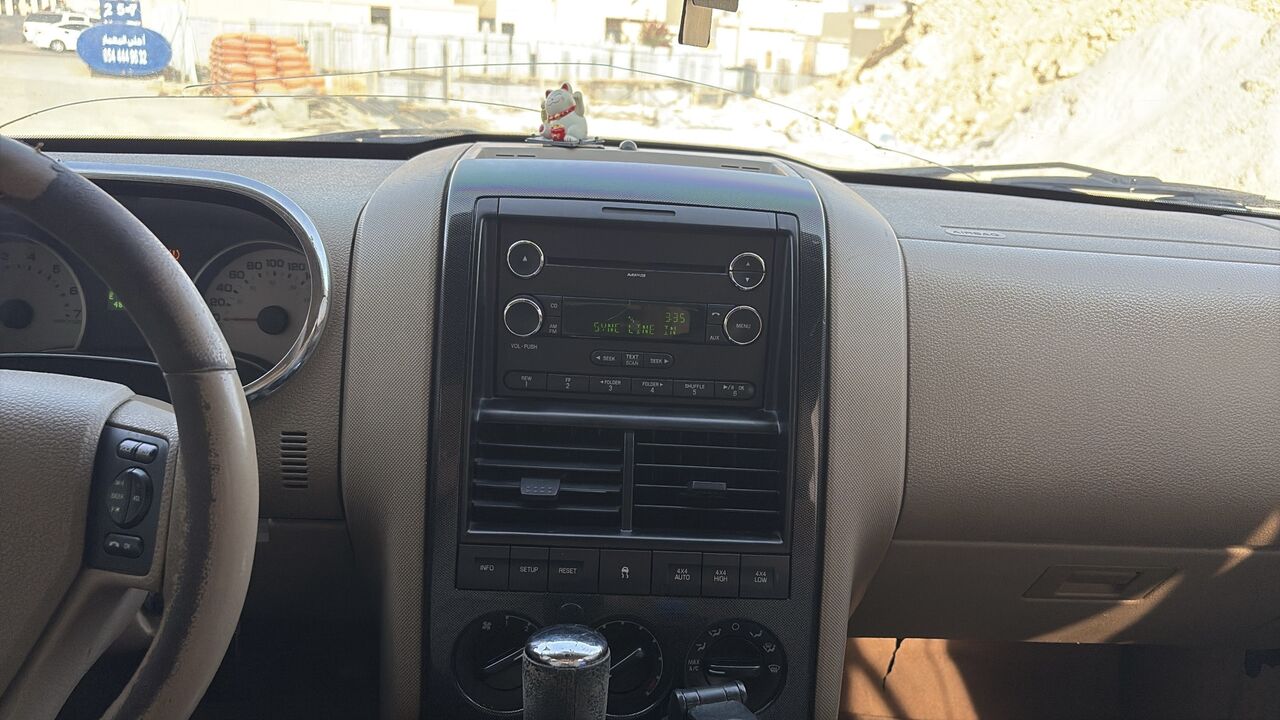 Riyadh, Vehicles, Cars & Trucks , SAR 30000,  Ford Explorer,  2010,  Automatic,  480000 KM,    Saudi Spec (GCC)