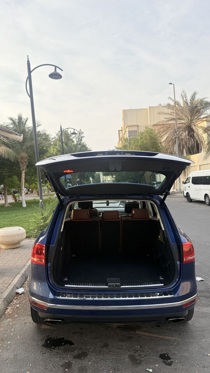 Al Salam, Vehicles, Cars & Trucks , SAR 58000,  Volkswagen Tourage 2016,  2016,  Automatic,  190000 KM,   Sale 58K