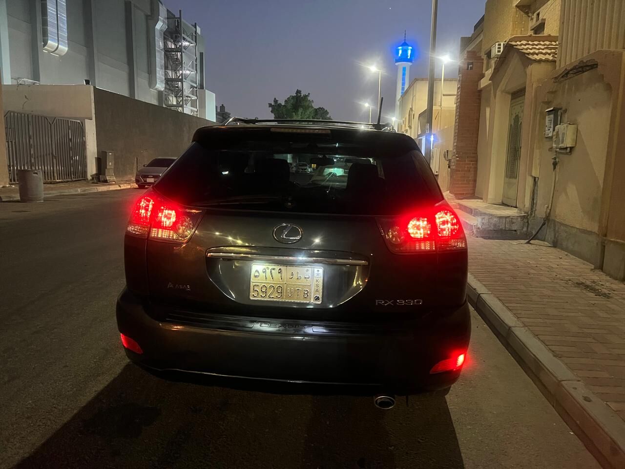 Dammam, Vehicles, Cars & Trucks , SAR 21000,  RX 330 LEXUS 2005 MODEL,  2005,  Automatic,  325000 KM,  Lexus RX 330 FOR SALE