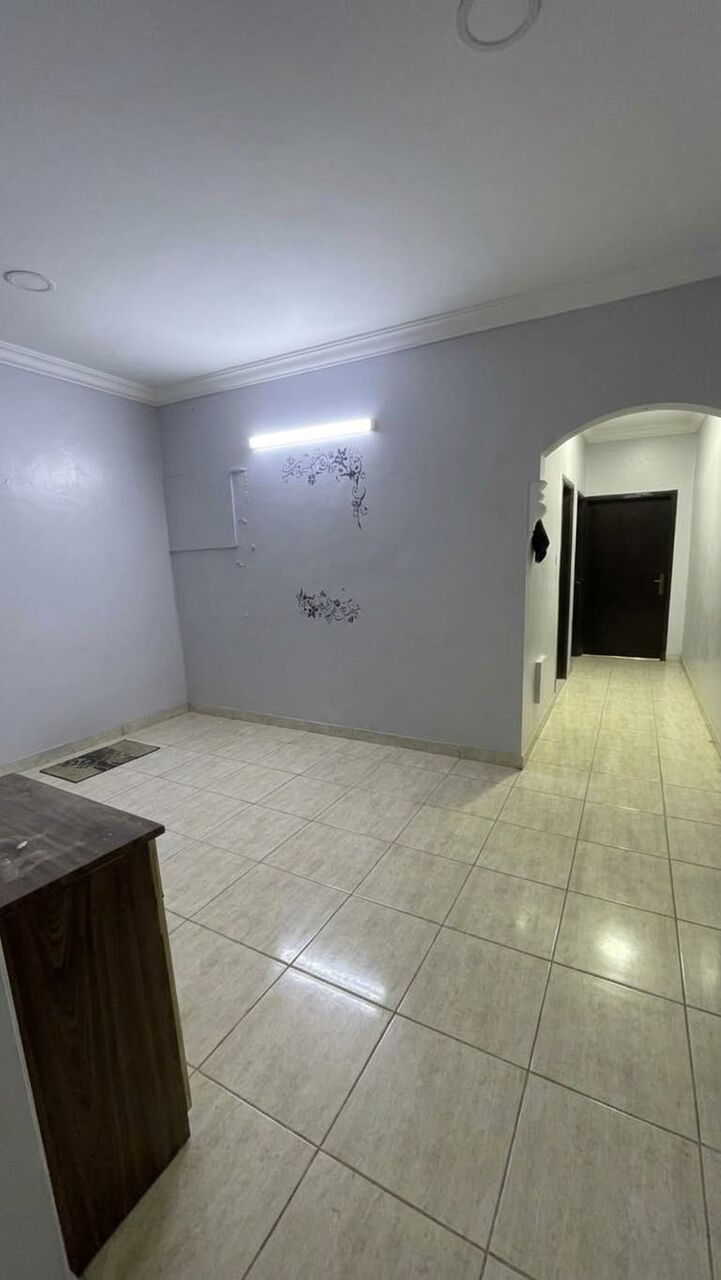 Al Sulaymaniyyah, Rooms for Rent, SAR 2200/month,  Fully Furnished Single Room For Executive Bachelor Available In Shared Apartment