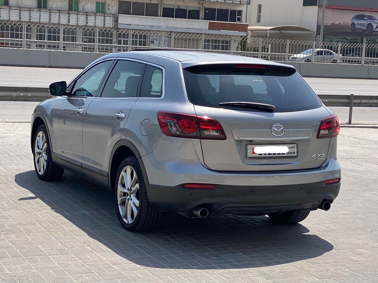 Manama, Vehicles, Cars & Trucks , BHD 2950,  Mazda CX-9,  2013,  Automatic,  193400 KM,   /  (Silver)
