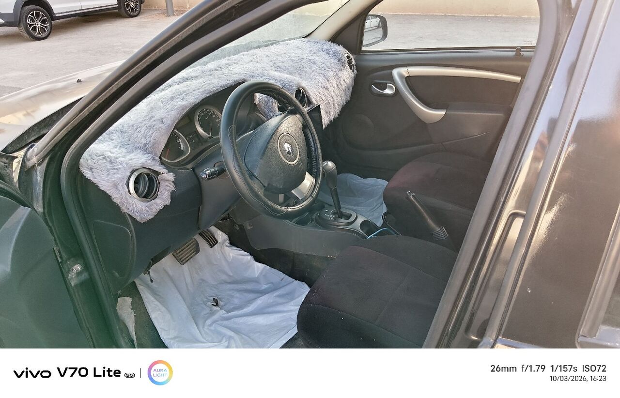 Riyadh, Vehicles, Cars & Trucks , SAR 14000,  Renault Duster,  2015,  Automatic,  297000 KM,