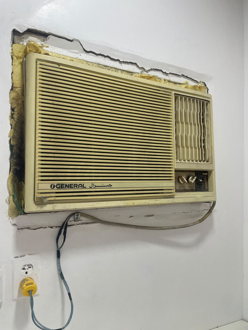 Dammam, Air Conditioners, SAR 600,  URGENT SALE &ndash; 3 Window ACs (General & Carrier) &ndash; Working Perfectly &ndash; Leaving Soon