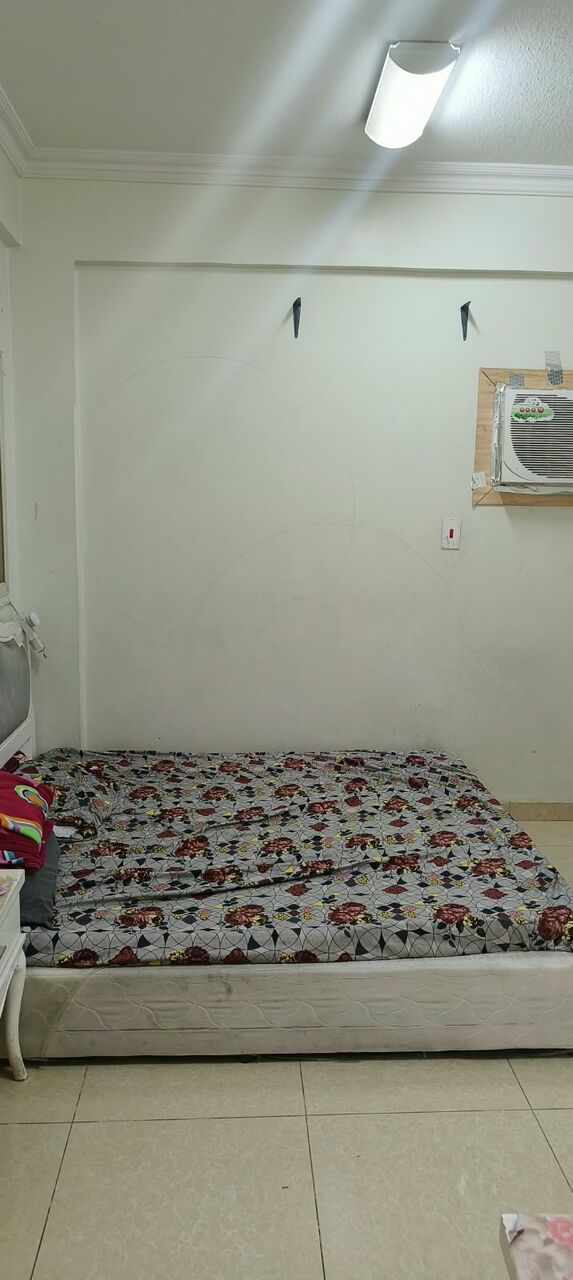 Al Wizarat, Housing Exchanges, SAR 1000/month,  1 BR,  Executive Bechelor