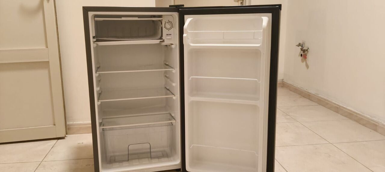 Dammam, Furniture, SAR 200,  Fridge