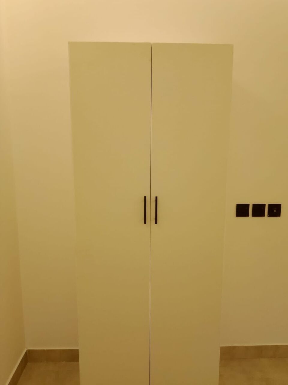 Jeddah, Furniture, SAR 5,  New Wardrobe Available In Low Price