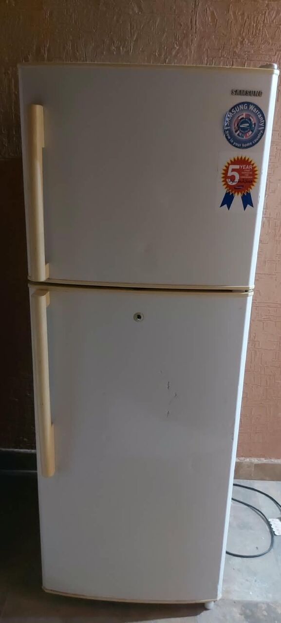 Riyadh, Appliances, SAR 400,  Samsung Refrigerator With Freezer For An Urgent Sale