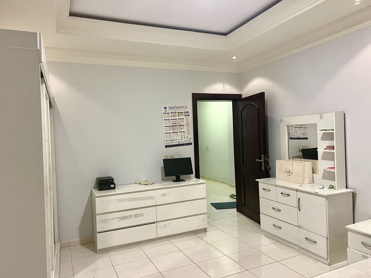Dhahran, Apartments, Flats, Houses & Villas, SAR 3500/month,  Furnished,  3 BR,  3BHK Fully Furnished Home Ground Floor For Families Backside Nesto Include Electricity Wif