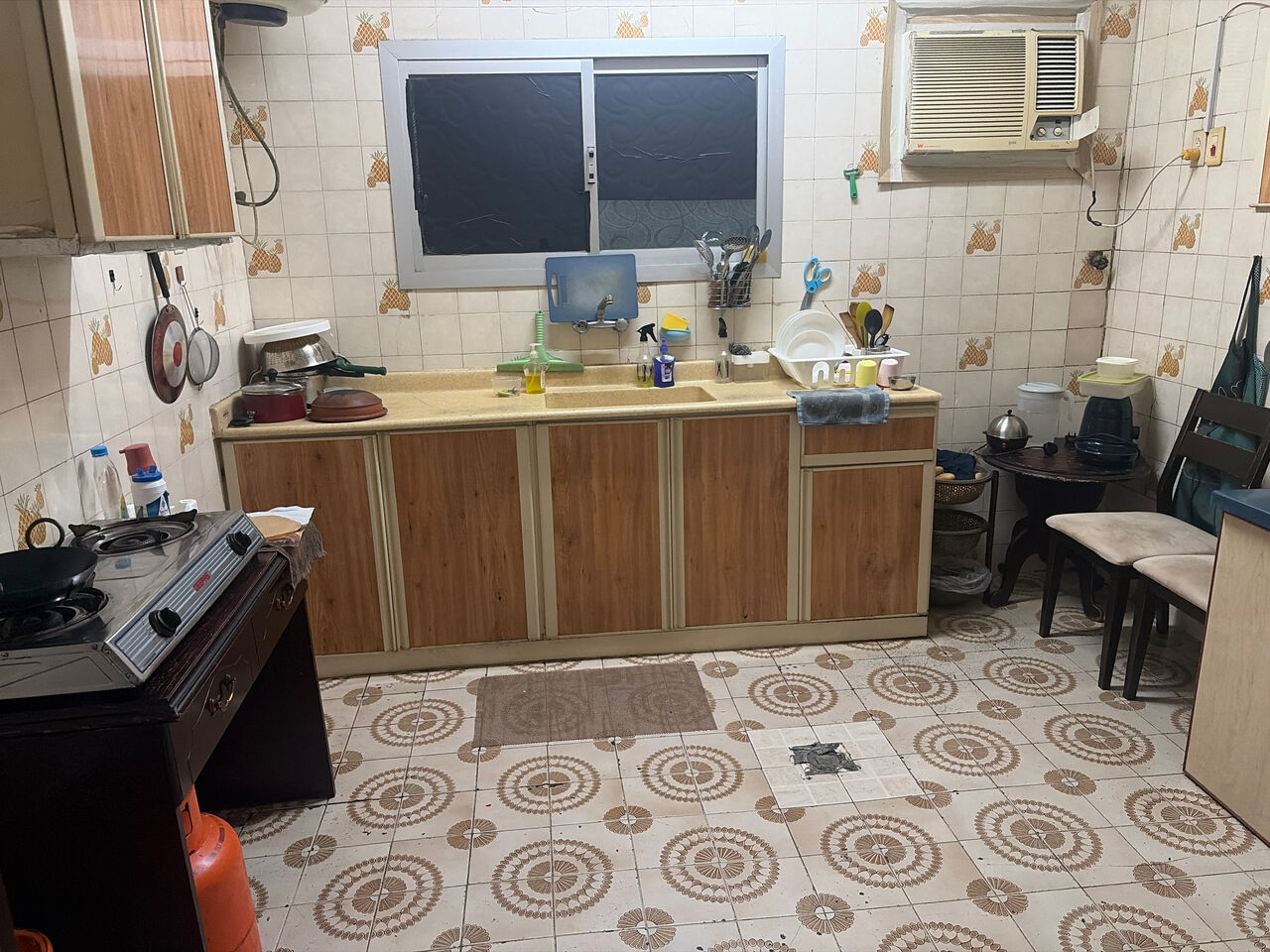 Al Thuqbah, Apartments, Flats, Houses & Villas, 2 BR,  2BHK Partial Furnished Flat For Rent
