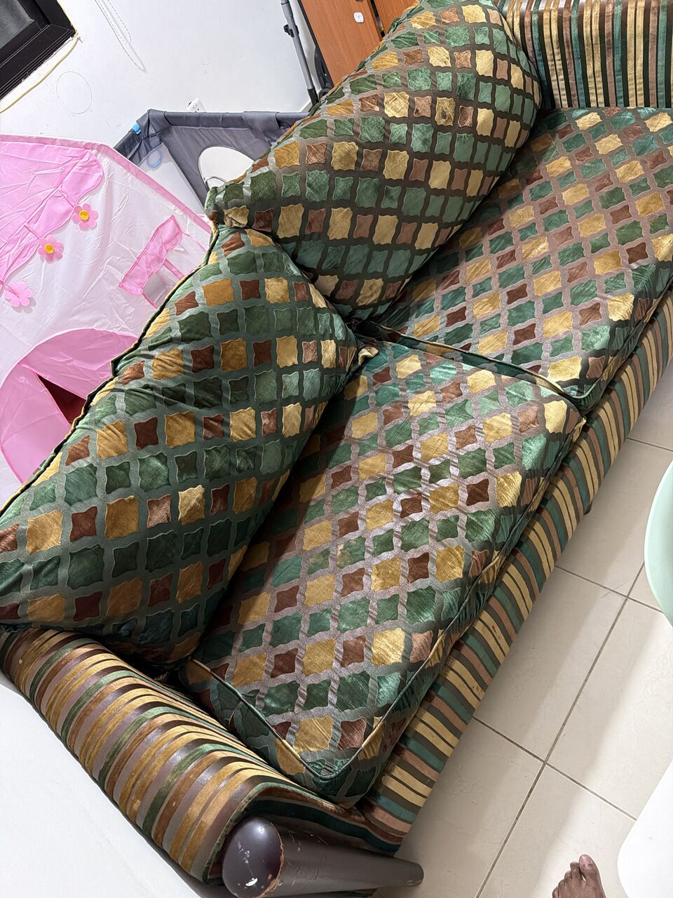Jeddah, Furniture, SAR 300,  Sofa 4 Seater