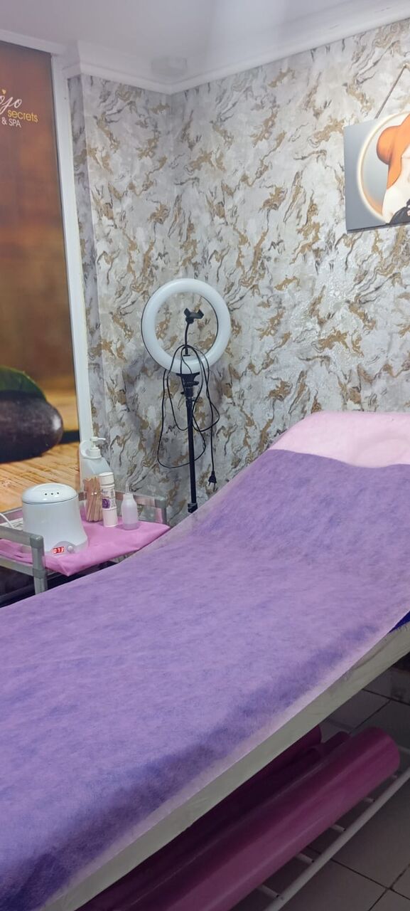 Manama, Shops, BHD 6500,  صالون وسبا نسائي للبيع بالسقية ✨ Fully Operational Ladies Salon & Spa For Sale In