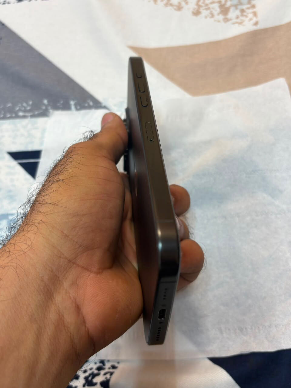 Khobar, Mobile Phones, SAR 3600,  I Phone 16 Pro Max 256gb Black Physical Sim 92% Battery