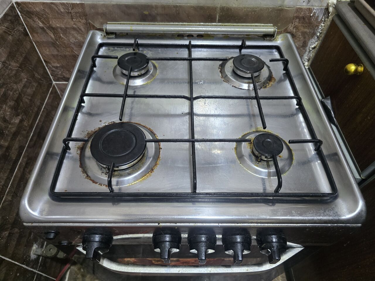 Abha, Household Items, SAR 500,  Gas Cooker With 4 Burners And Oven