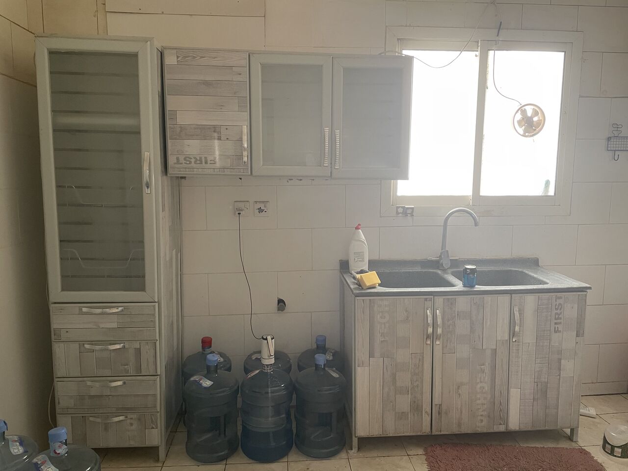 Riyadh, Household Items, SAR 1000,  Beautiful Kitchen Cabinet