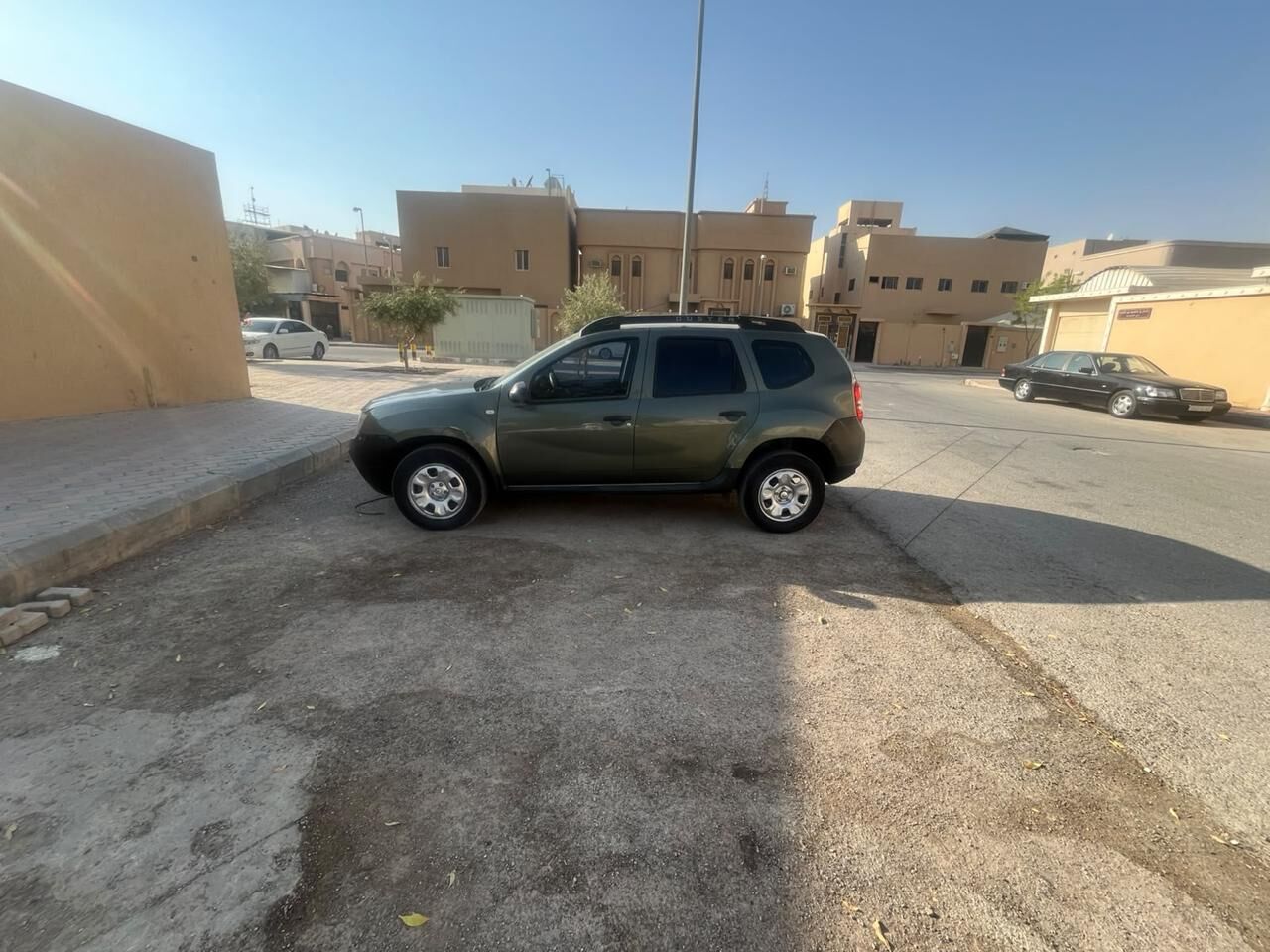 Hara, Vehicles, Cars & Trucks , SAR 17000,  Renault Duster,  2015,  Automatic,  135000 KM,  Family Car