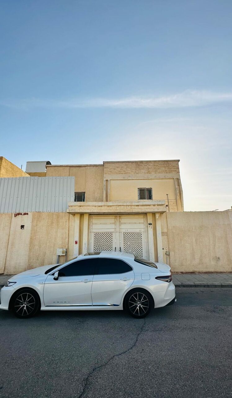 Al Malaz, Apartments, Flats, Houses & Villas, SAR 30/year,  2 BR,  250 Sq. Meter,  Furnished 2BHK Available In MALAZ