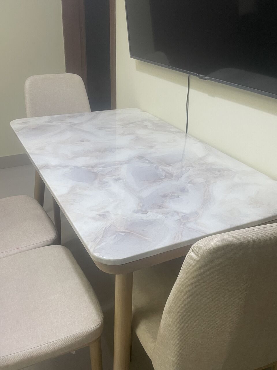 Olaya, Furniture, SAR 500,  Selling Dining Table Just Like New