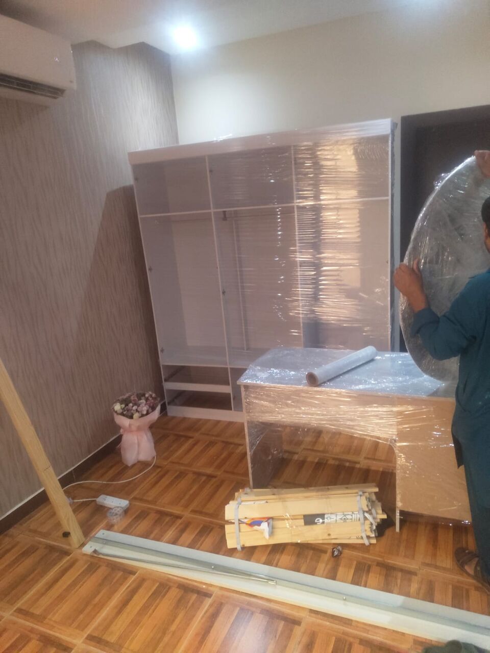 Khobar, Labor/Moving, RAFIQ MOVERS, PACKERS & CLEANING Pest Control, House Shifting, Office Relocation Serving
