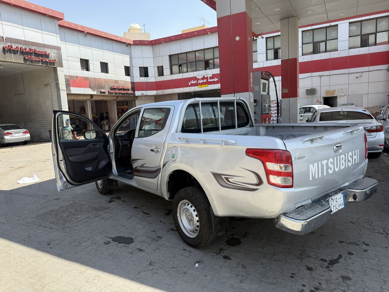 Riyadh, Vehicles, Cars & Trucks , SAR 32000,  Mitsubishi Pickup 200L,  2016,  Manual,  312000 KM,  Mitsubishi Pickup For Sale, Very Good Condition