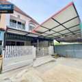 THB 2900000,  3 BR,  27 Sq. Feet,  LM26-0166 ขายทาวน์เฮ้าส์ 2 ชั้น หลังมุม มบ.ชน