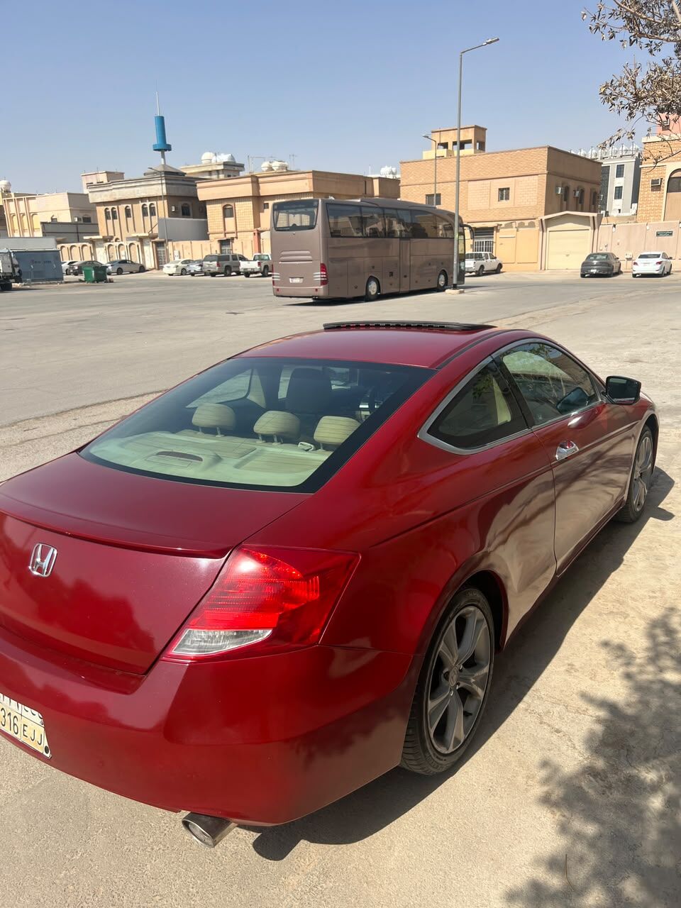 Al Naseem, Vehicles, Cars & Trucks , SAR 20000,  Honda Accord Coupe Full Options,  2012,  Automatic,  380000 KM,   , Second Owner, Single Door