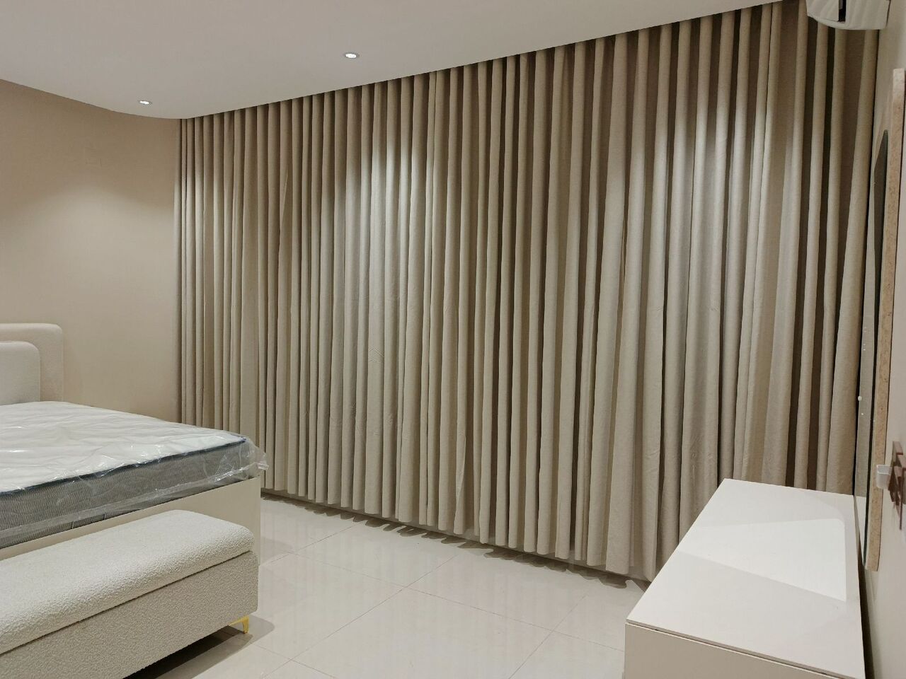 Al Hamra, Household, فني تركيب وتعديل وتفصيل ستائر بالرياضProfessional Curtain Servi