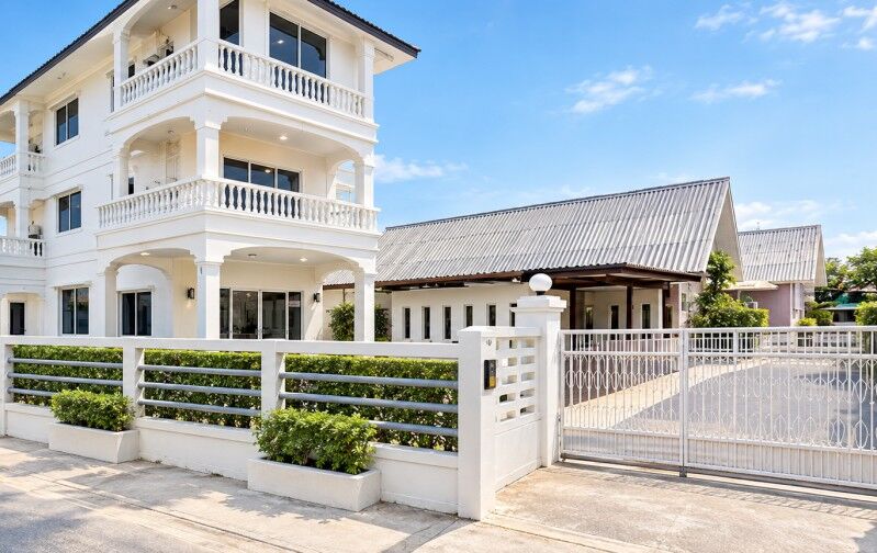 Bangkok, Villas, THB 36999,  150 Sq. Feet,  สนามกอล์ฟโพธาลัย ที่จอดรถ 4-6 คัน ให้เ