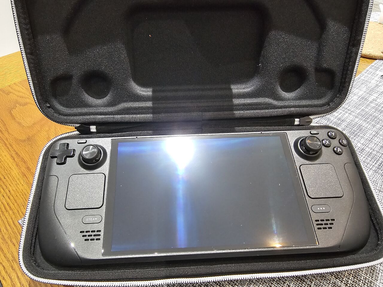 Isa Town, Computers, BHD 300,  Steam Deck OLED For Sale