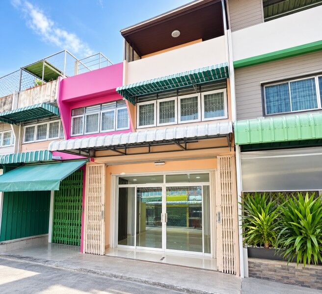 Bangkok, Villas, THB 19999,  16 Sq. Feet,  ทาวน์เฮาส์ 3 ชั้น รีโนเวทใหม่ทั้งหลั