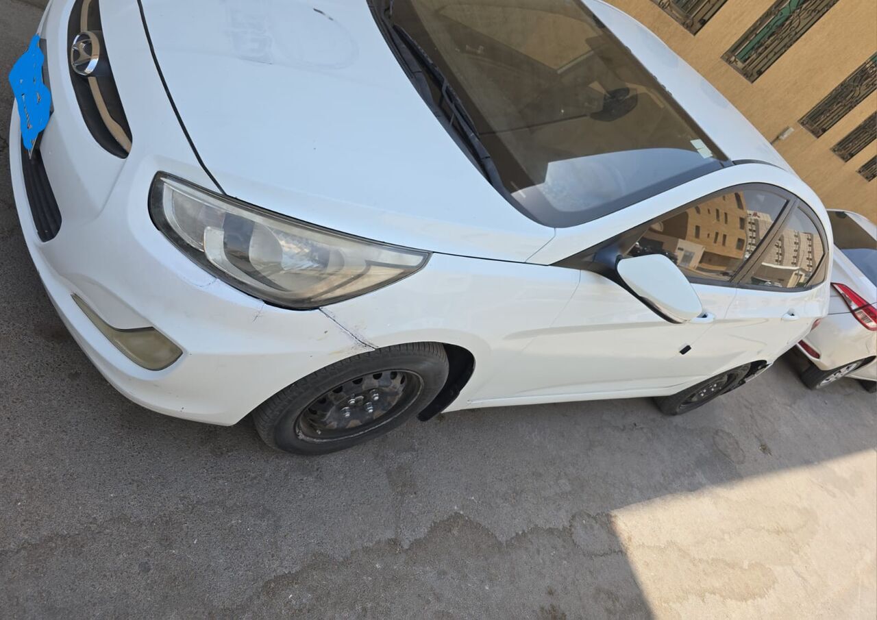 Al Wizarat, Vehicles, Cars & Trucks , SAR 20000,  2016,  2016,  Automatic,  170404 KM,  20000, Hyundai Accent , , , &ndash; Urgent Sale In Excellent Condition