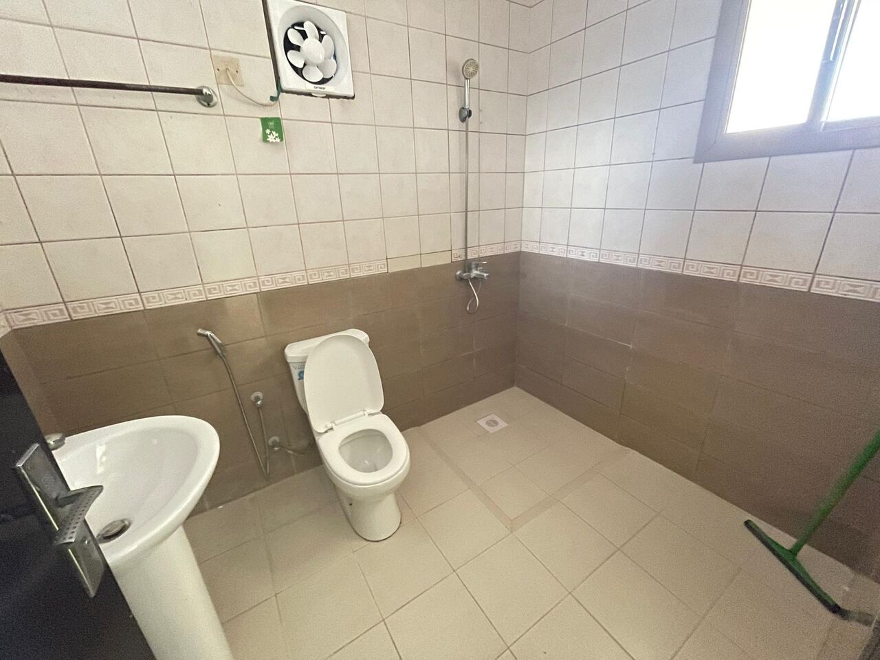 Umm Al Hassam, Apartments, Flats, Houses & Villas, BHD 220/month,  2 Bedroom Flat In Umm Al Hassam With Ewa