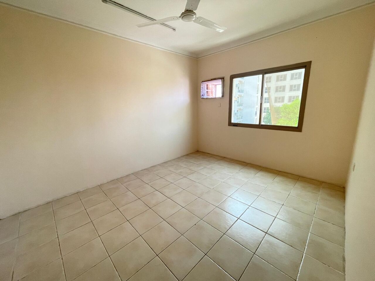Umm Al Hassam, Apartments, Flats, Houses & Villas, BHD 220/month,  2 Bedroom Flat In Umm Al Hassam With Ewa