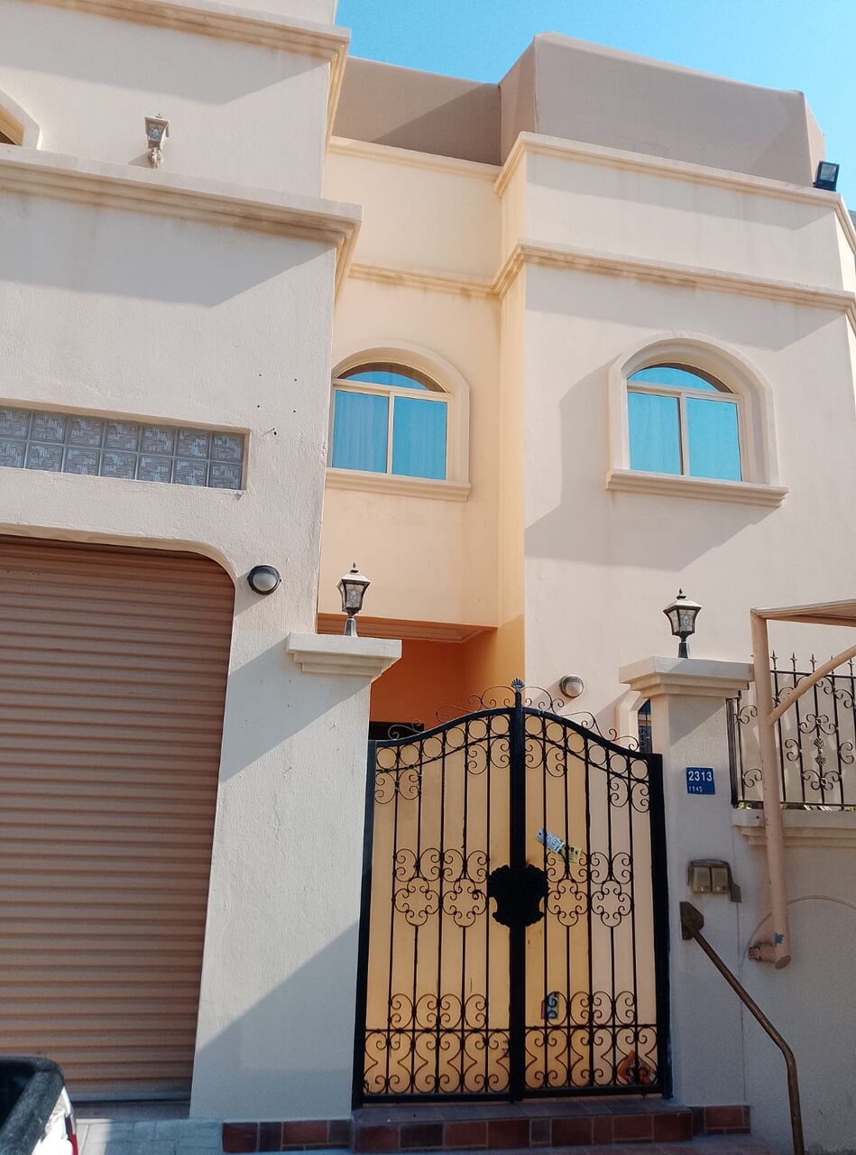 Tubli, Apartments, Flats, Houses & Villas, BHD 320/month,  Furnished,  4 BR,  Semi Furishe 4 Bedroom Of First Floor Villa In Tubli For Rent 39660213