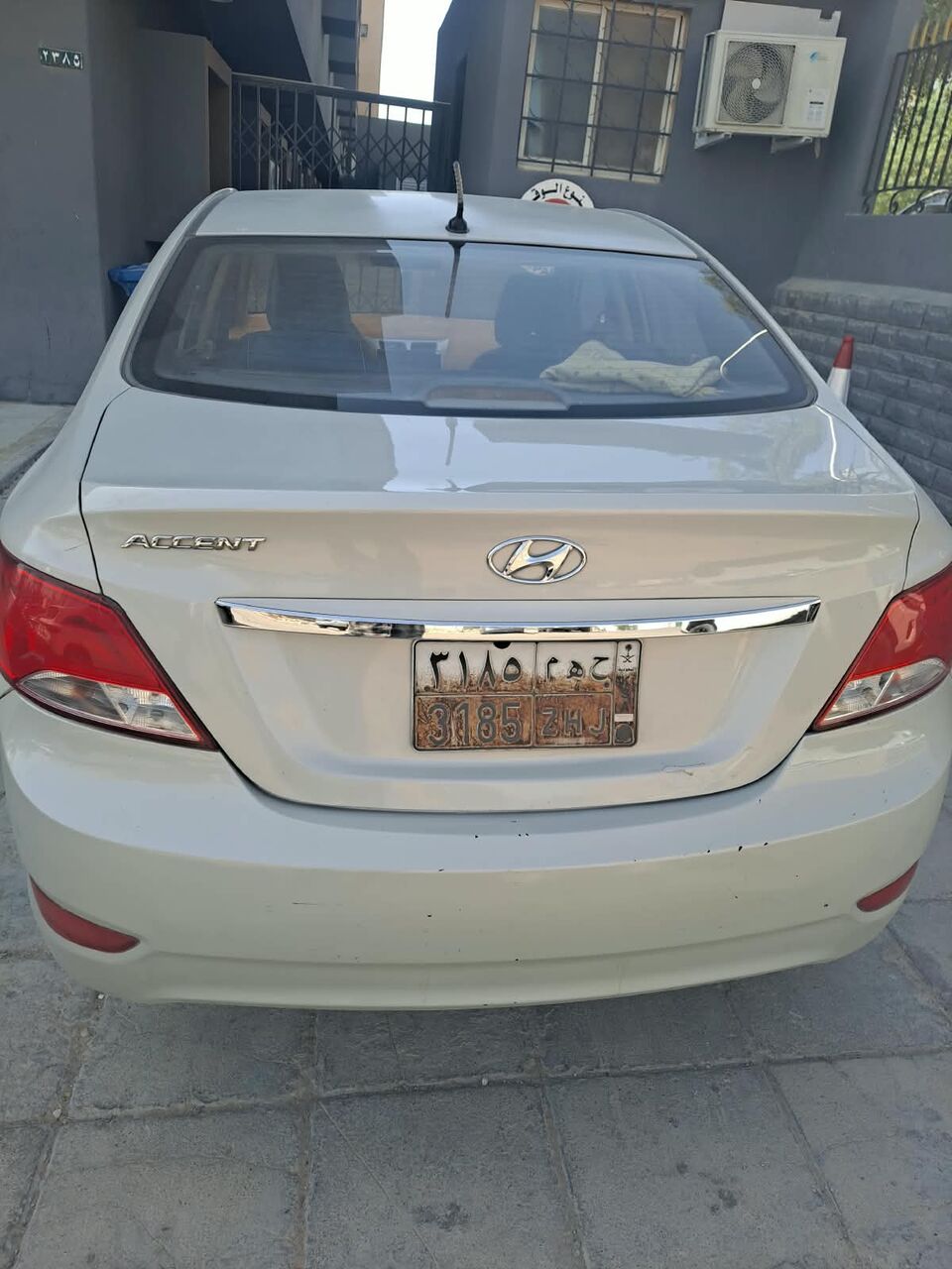 Riyadh, Vehicles, Cars & Trucks , SAR 20000,  Hyundai Accent,  2016,  Automatic,  252000 KM,    | Silver |  | SR 20,000 | Riyadh