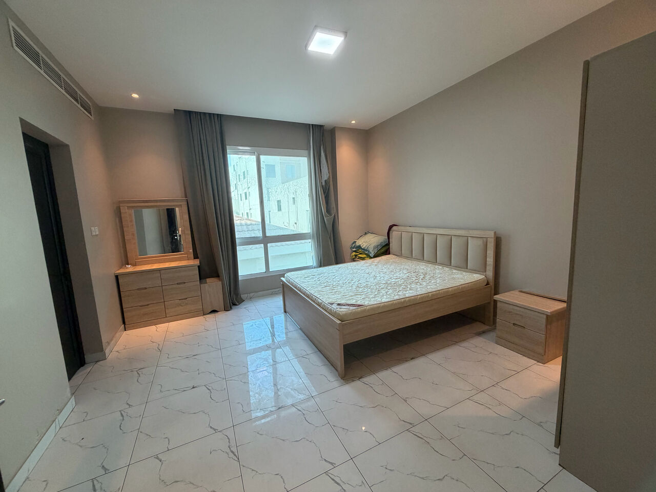 Segaya, Apartments, Flats, Houses & Villas, BHD 250/month,  1 BR,  Fully Furnished Flat For Rent With Ewa