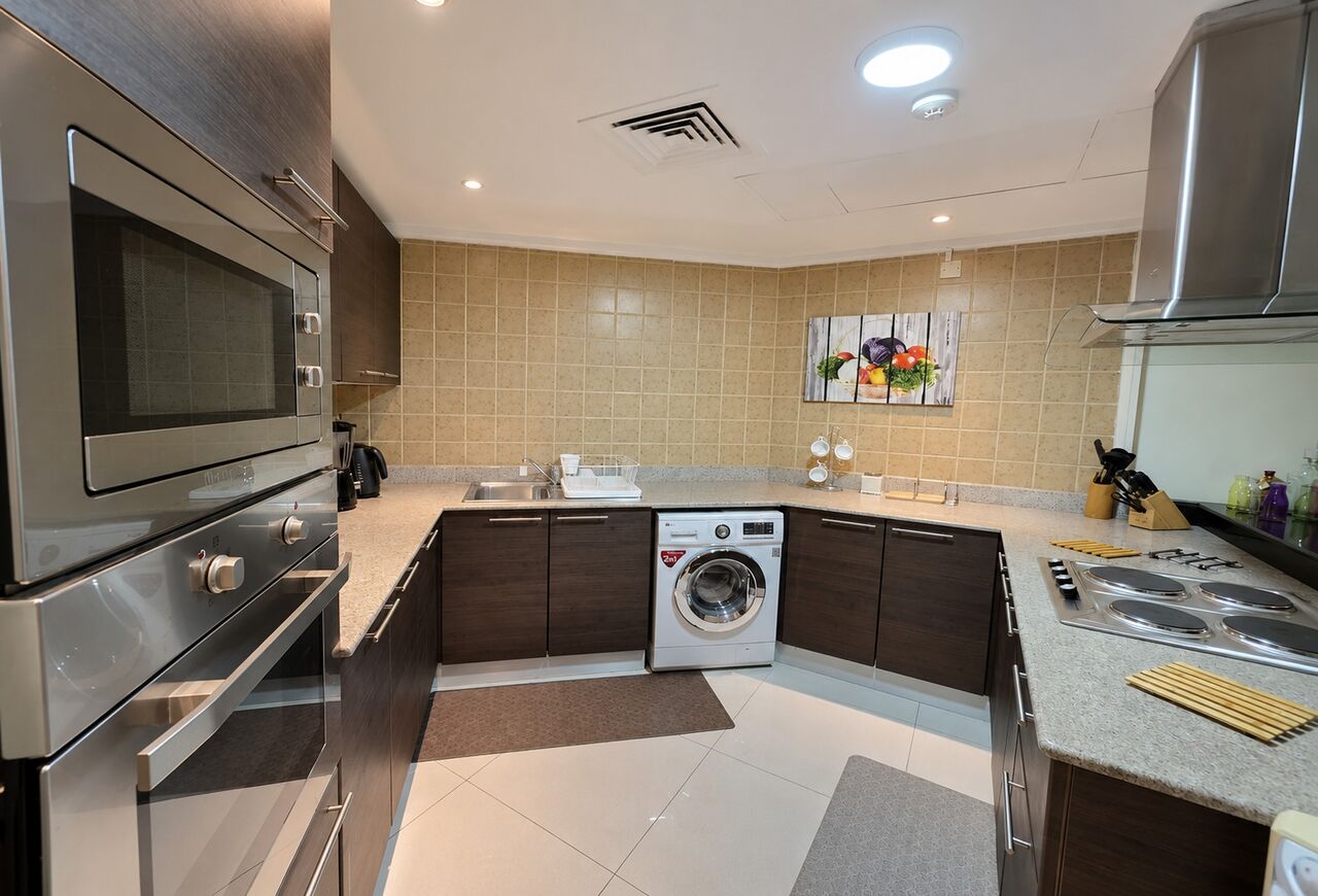 Juffair, Apartments, Flats, Houses & Villas, BHD 400/year,  2 BR,  Fully Furnished 2 Bedroom 3 Washroom Beautiful Family Apartment