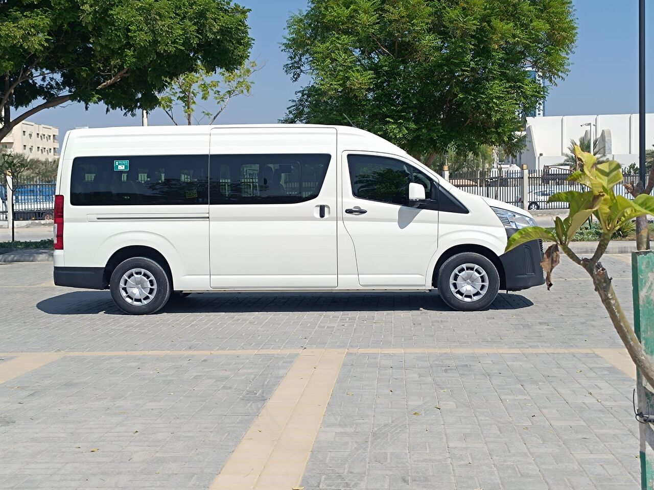 Manama, Vehicles, Cars & Trucks , BHD 11500,  TOYOTA HIACE,  2023,  Automatic,  59000 KM,  FULL
