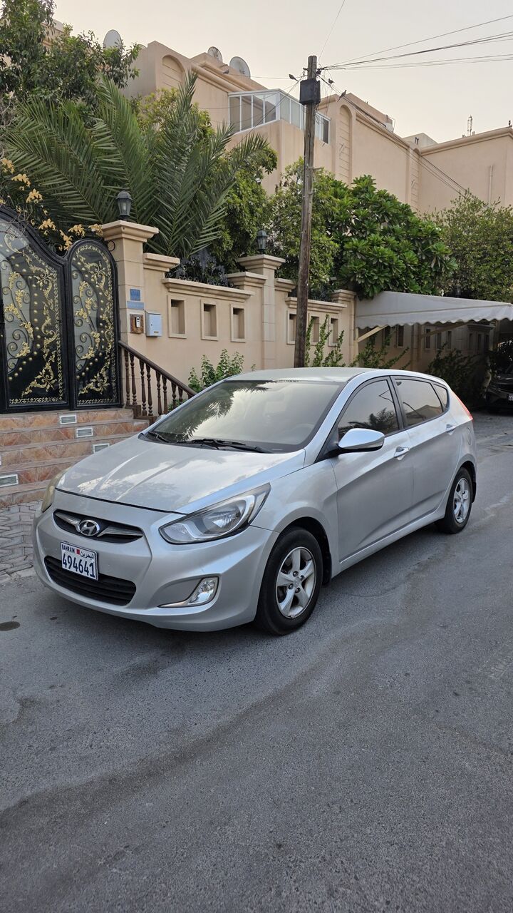 Riffa, Vehicles, Cars & Trucks , BHD 1650,  Hyundai Accent,  2015,  Automatic,  198 KM,