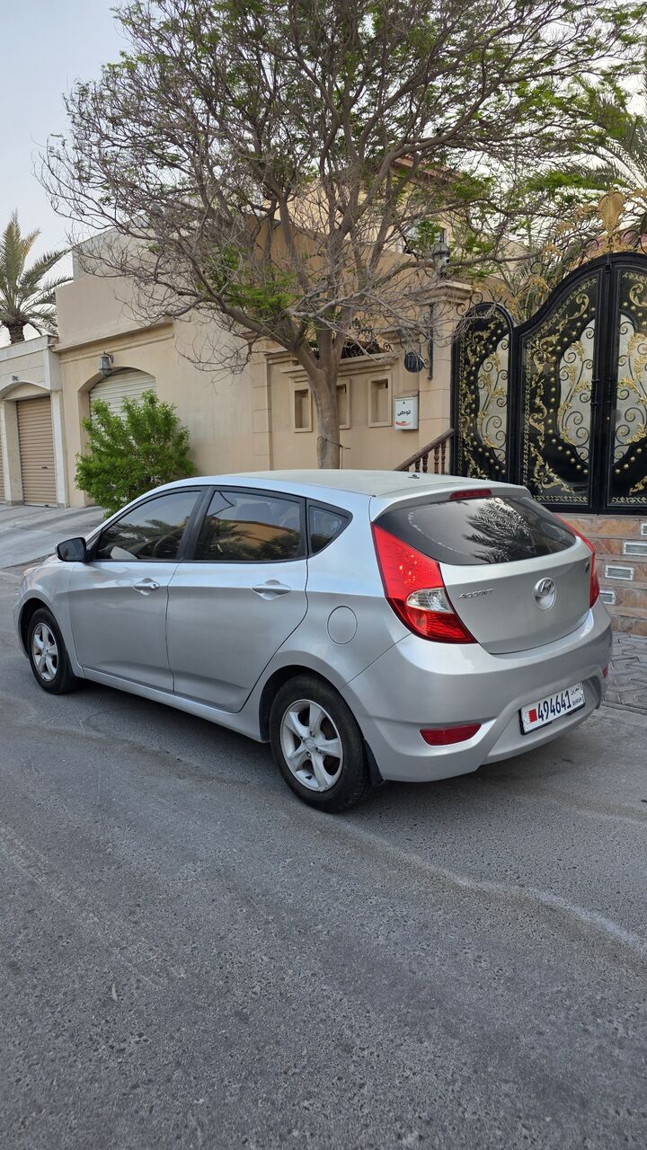 Riffa, Vehicles, Cars & Trucks , BHD 1650,  Hyundai Accent,  2015,  Automatic,  198 KM,