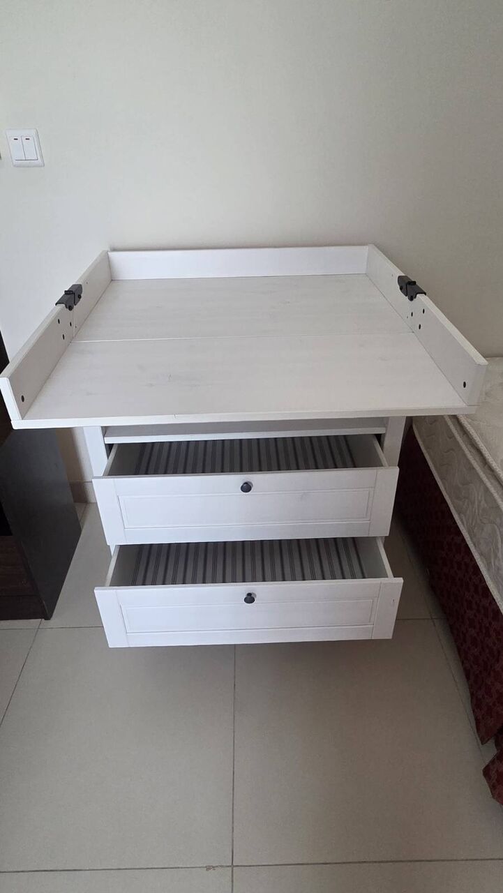 Riyadh, Furniture, SAR 550,  Baby Changing Table + Changing Mat (IKEA SUNDVIK)
