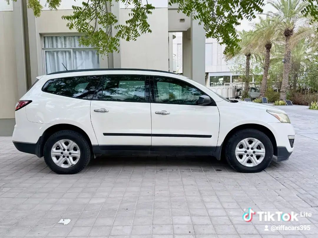 Manama, Vehicles, Cars & Trucks , BHD 2700,  Chevrolet Traverse,  2015,  Automatic,  94000 KM,  OFFER PRICE ONLY 2700 BD  LS YEAR