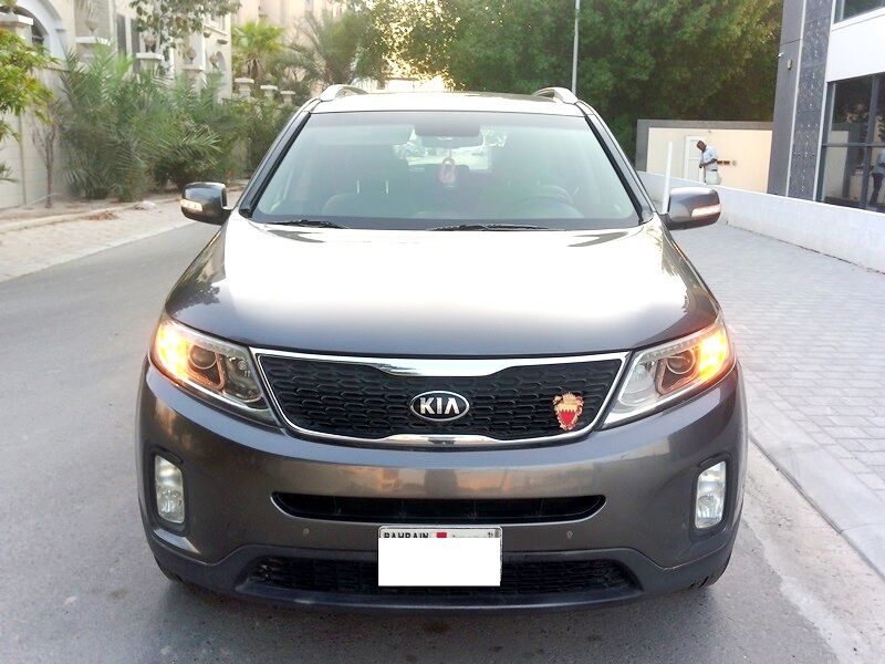Zinj, Vehicles, Cars & Trucks , BHD 111,  Kia Sorento,  2014,  Automatic,  187000 KM,  7 Seater SUV - 6  Cylinder, Urgent Sale.. Expat Leaving