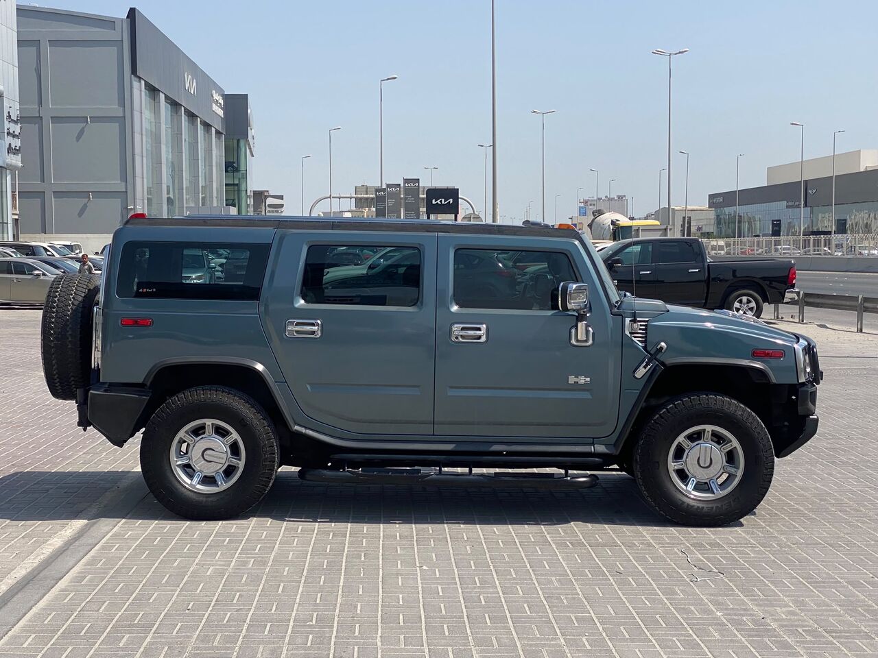 Manama, Vehicles, Cars & Trucks , BHD 5800,  Hummer H2,  2007,  Automatic,  193100 KM,   /  (Grey)