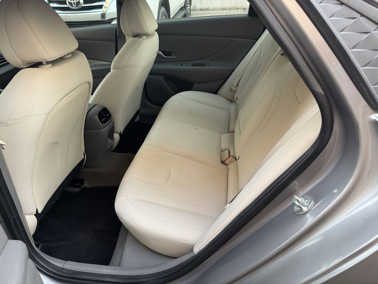 Jeddah, Vehicles, Cars & Trucks , SAR 51000,  Hyundai Elantra,  2024,  Automatic,  124000 KM,  Good Condition