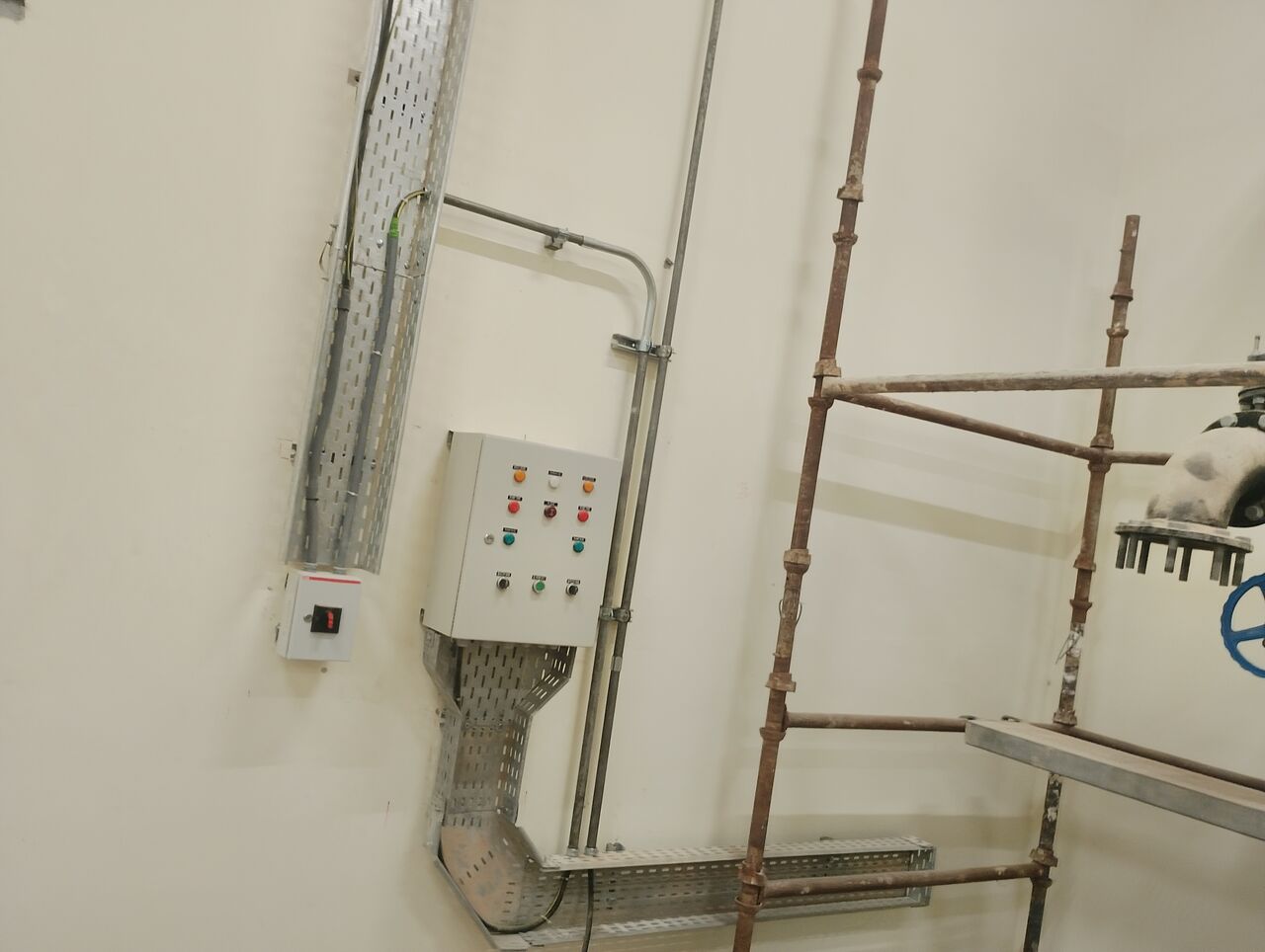 Dammam, Jobs, I Need Jop Electrician