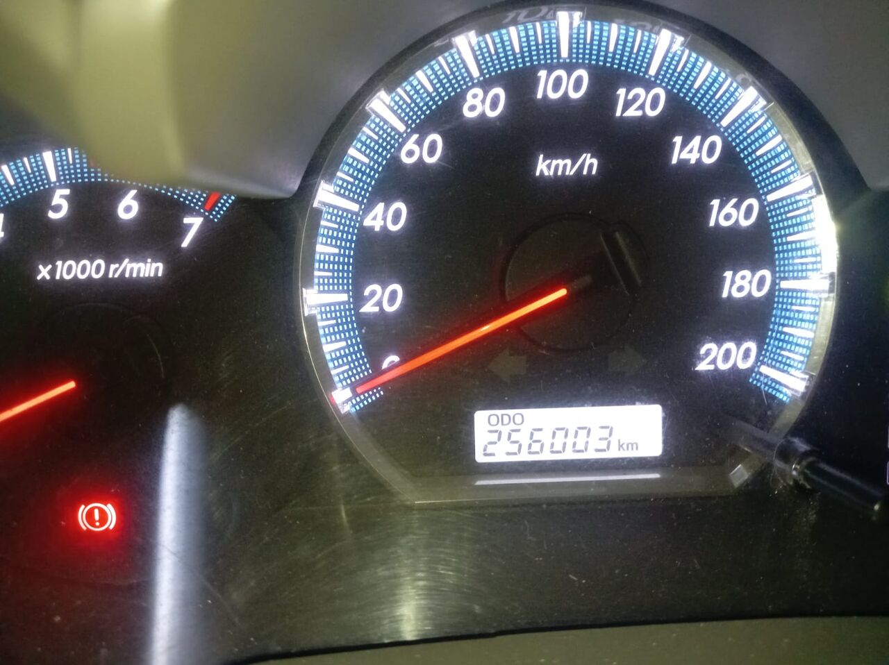 Jeddah, Vehicles, Cars & Trucks , SAR 30000,  Toyota Fortuner,  2013,  Automatic,  256003 KM,    &ndash; 2.7L Petrol Engine &ndash;  Transmission &ndash; Well Maintained
