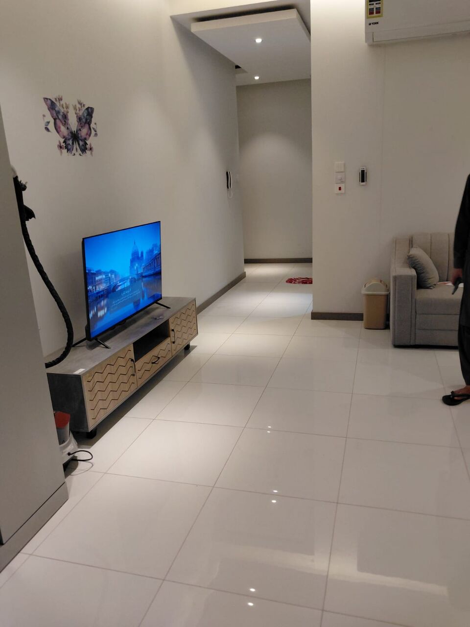 East Riffa, Apartments, Flats, Houses & Villas, BHD 180/month,  Furnished,  Studio,  Furnished Studio Flat For Rent In Riffa With EWA | AC
